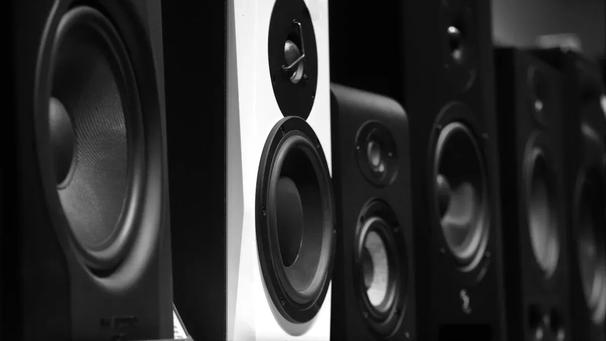 Best Wall Loudspeakers for Home Use