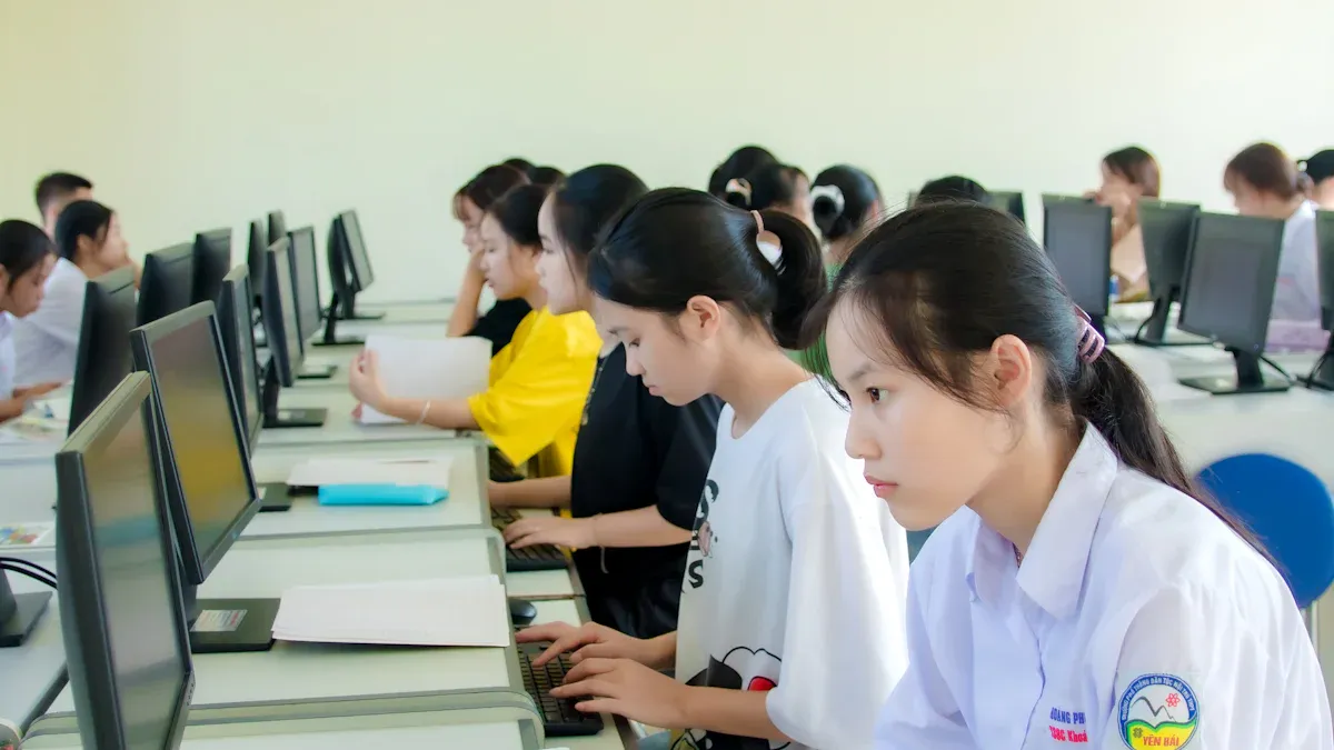 Essential Hybrid Classroom Equipment in 2025